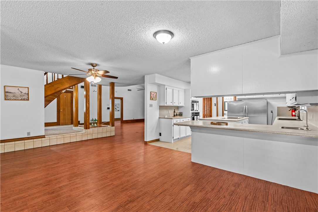 4221 RIVER HILL