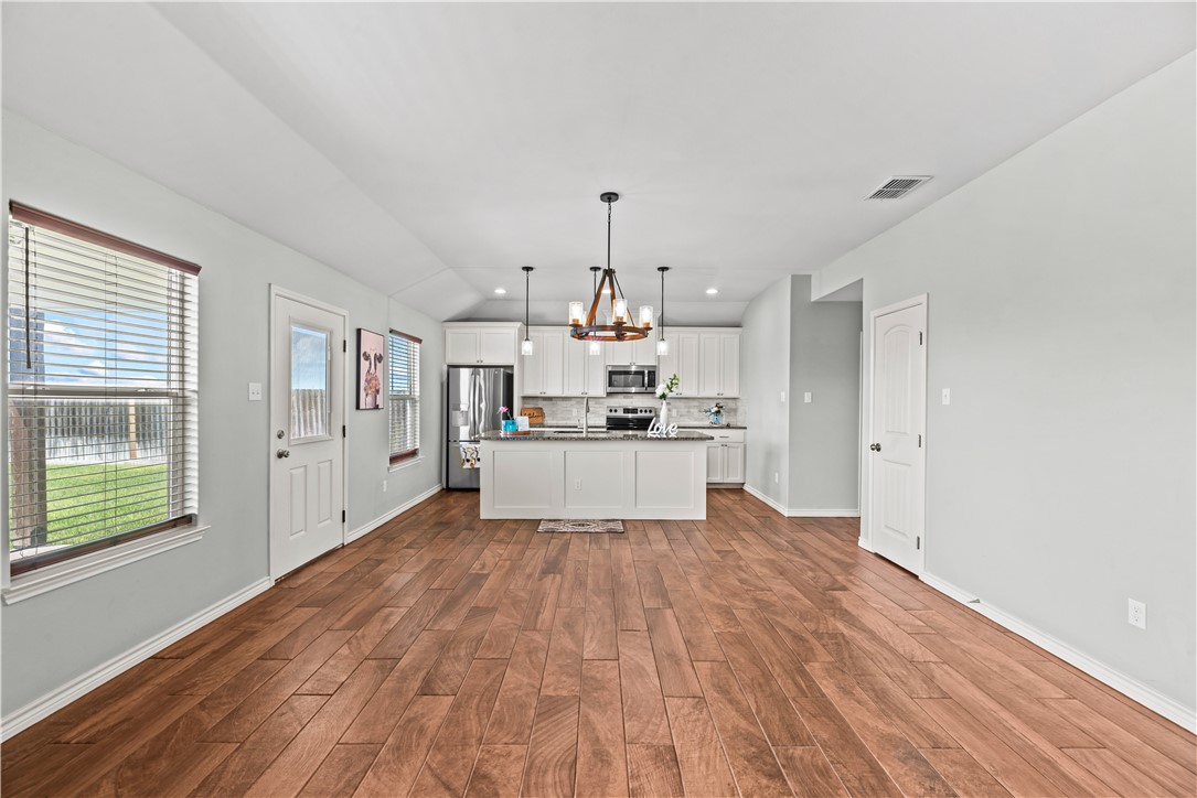 104 Atkinson Dr