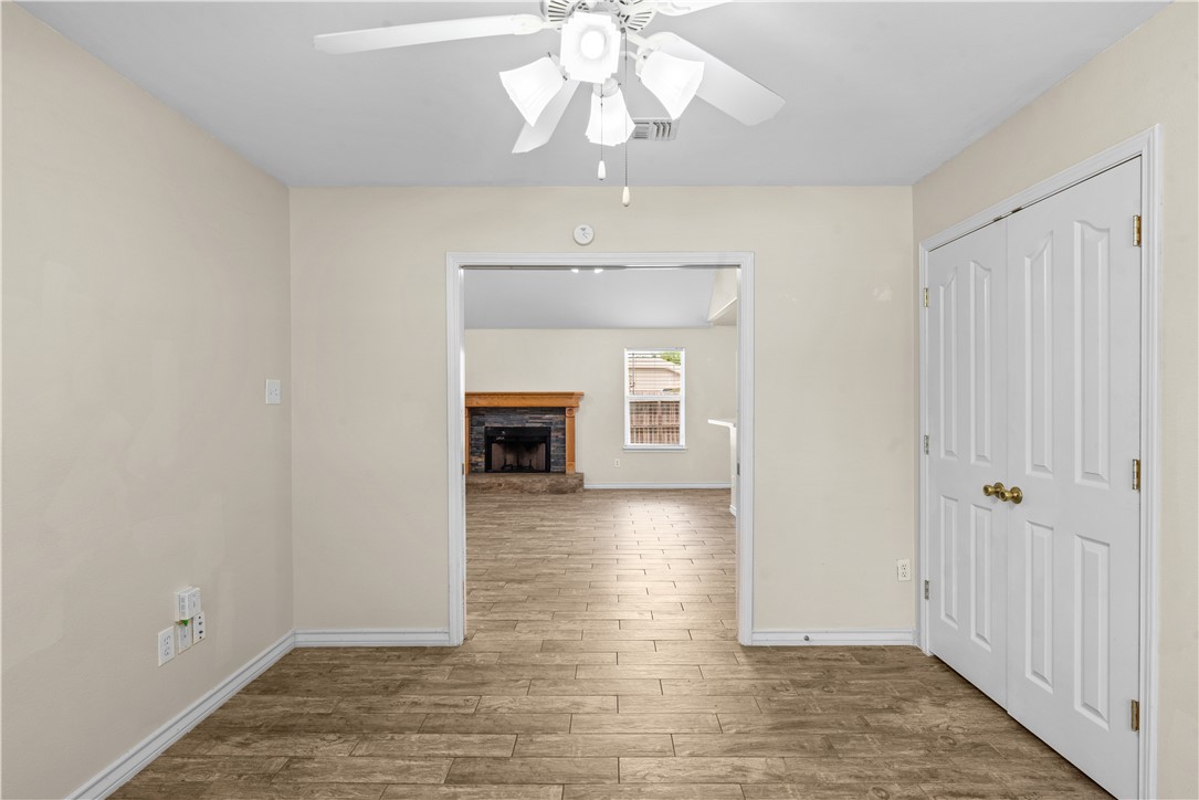 7702 Yoakum Circ
