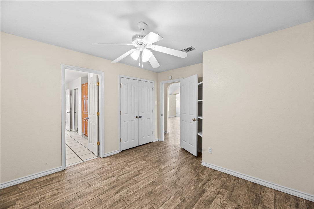 7702 Yoakum Circ