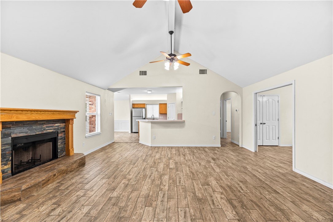 7702 Yoakum Circ