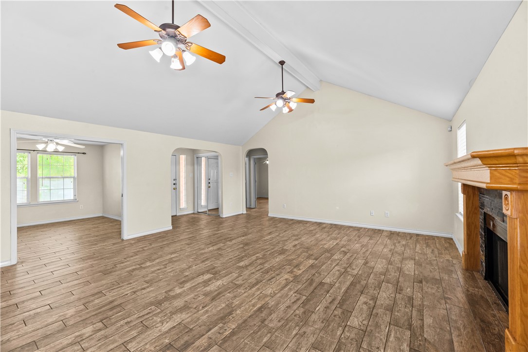 7702 Yoakum Circ