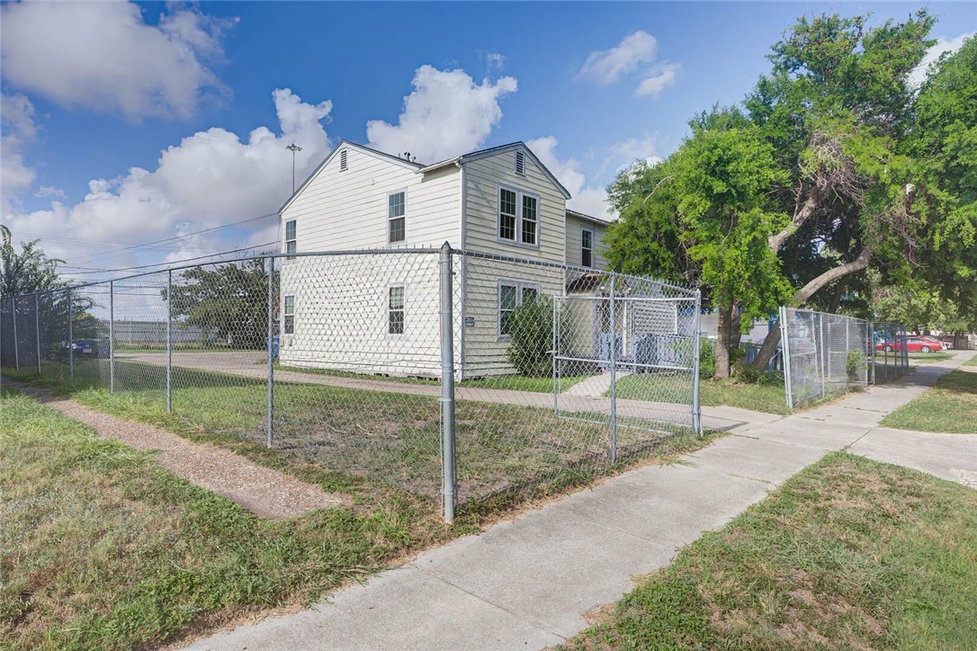 2437 Nemec St