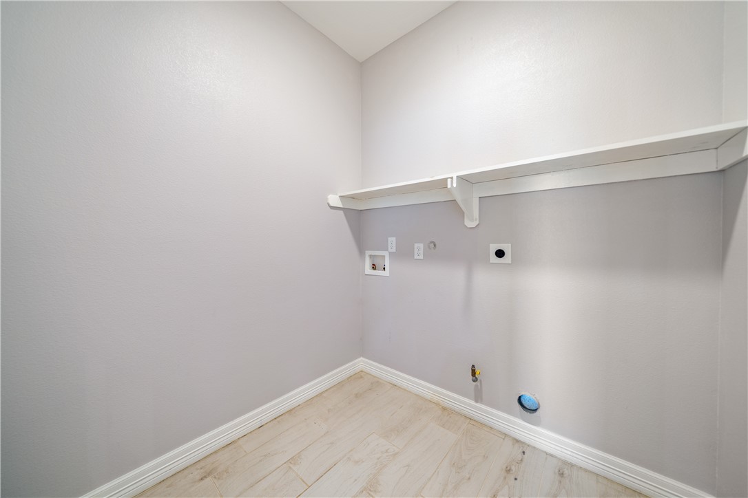 1706 Kentucky Derby Dr