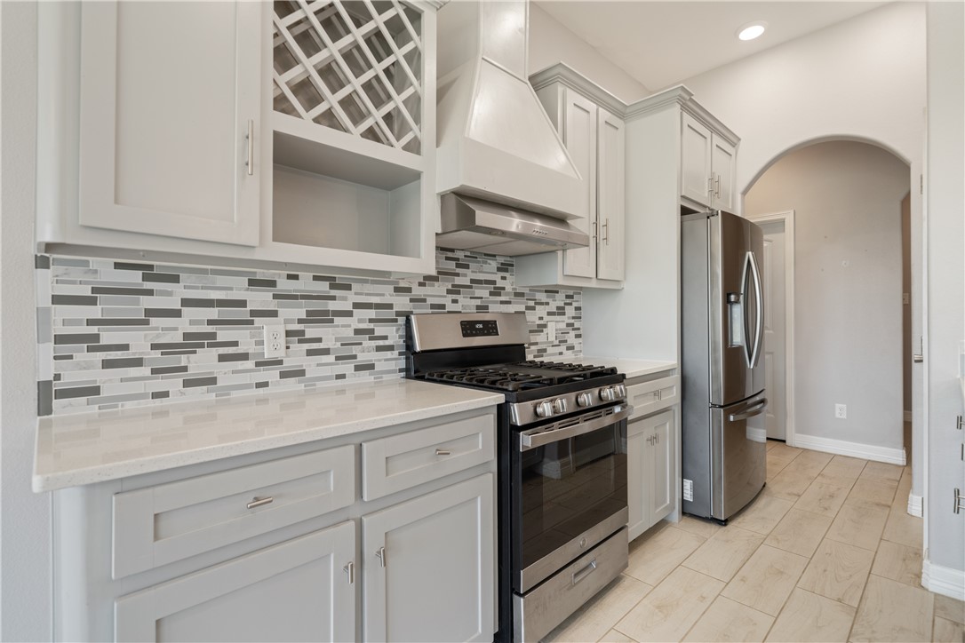 1706 Kentucky Derby Dr