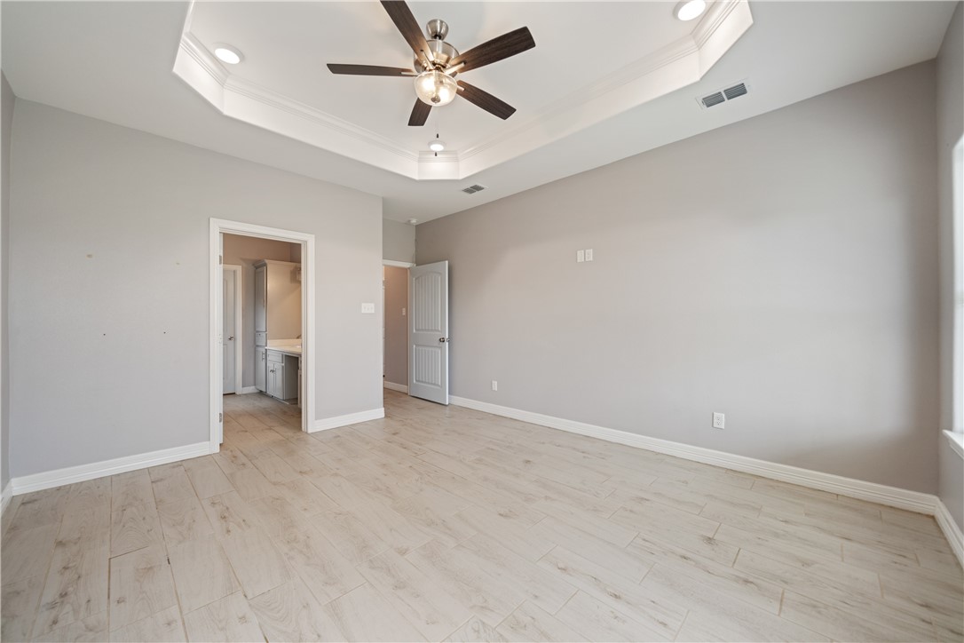 1706 Kentucky Derby Dr