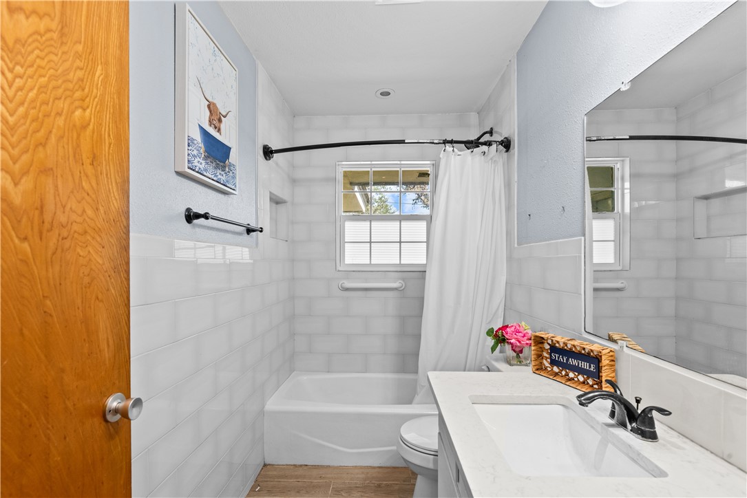 104 Old Beeville Hwy