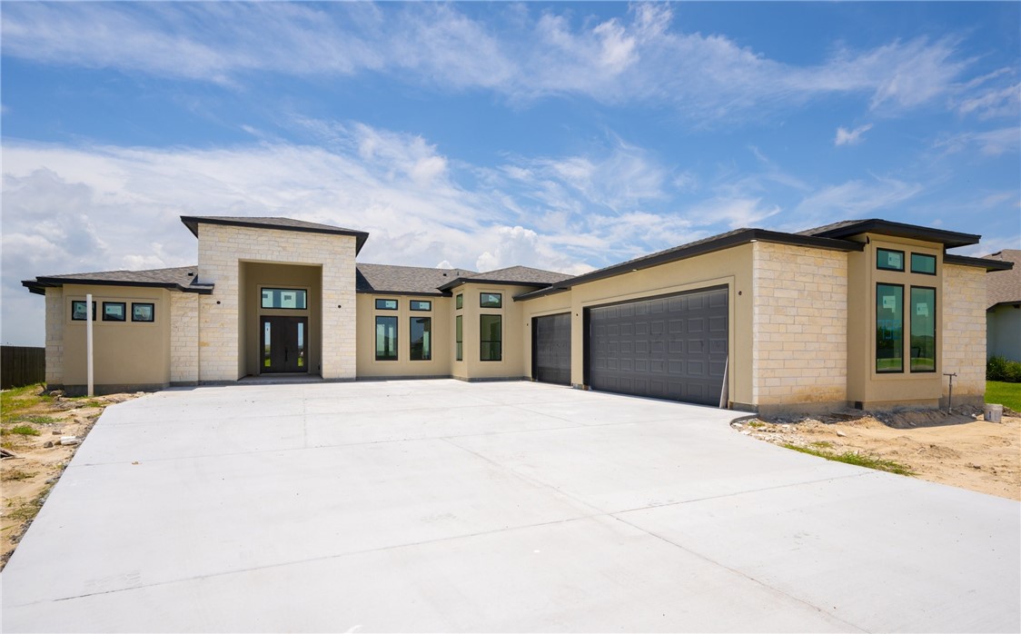 758 Buffalo Creek Dr