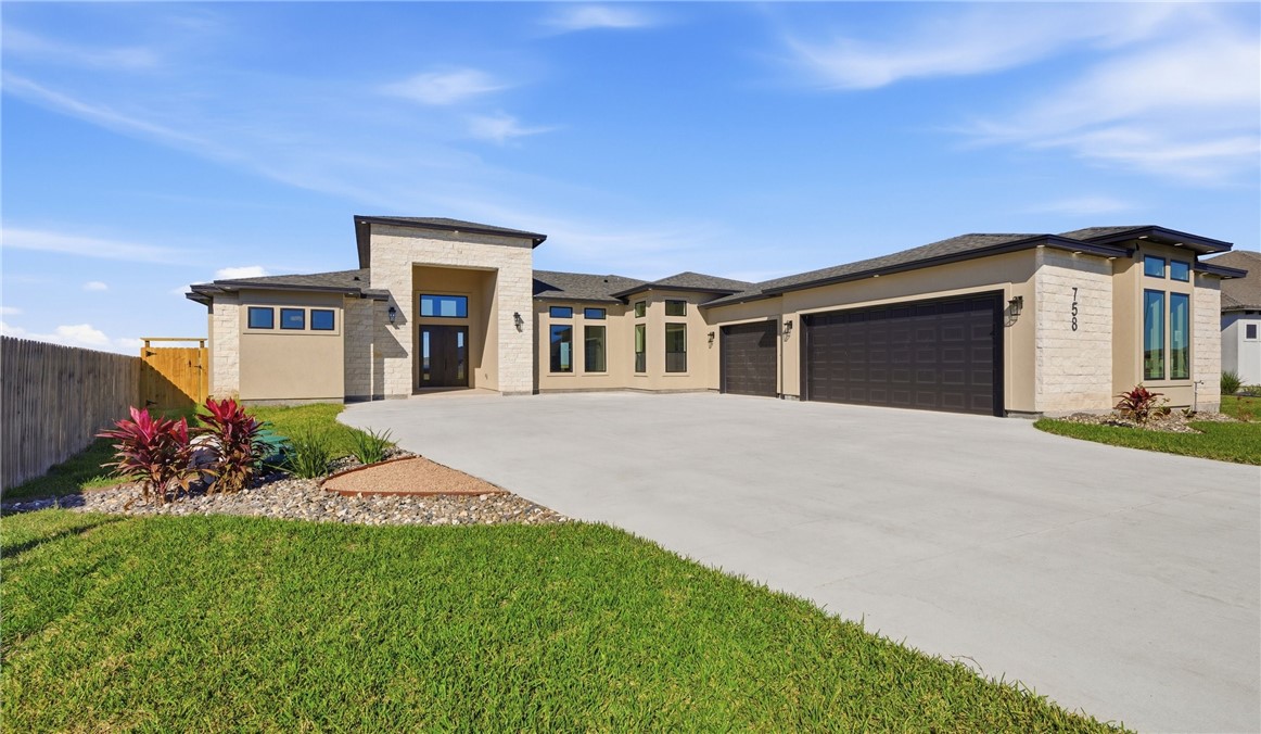 758 Buffalo Creek Dr