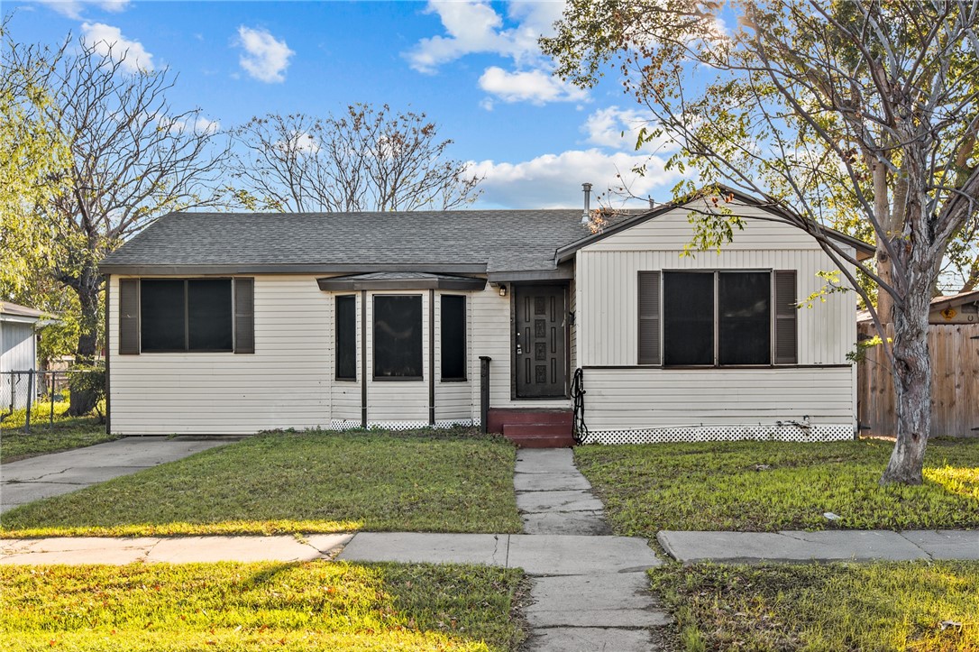 4314 Devon Dr