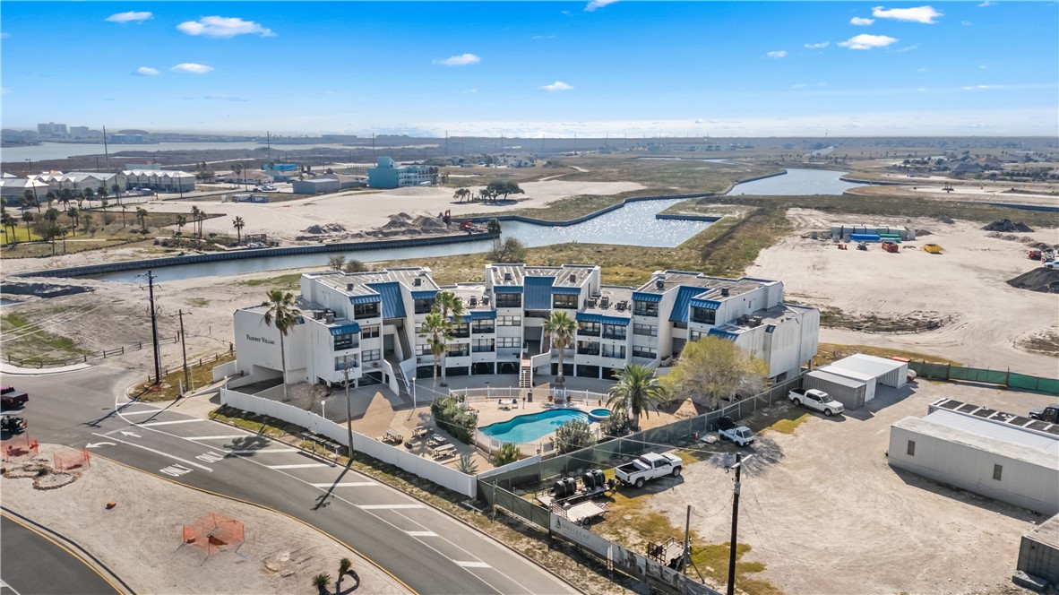 14401 Commodores Dr 101