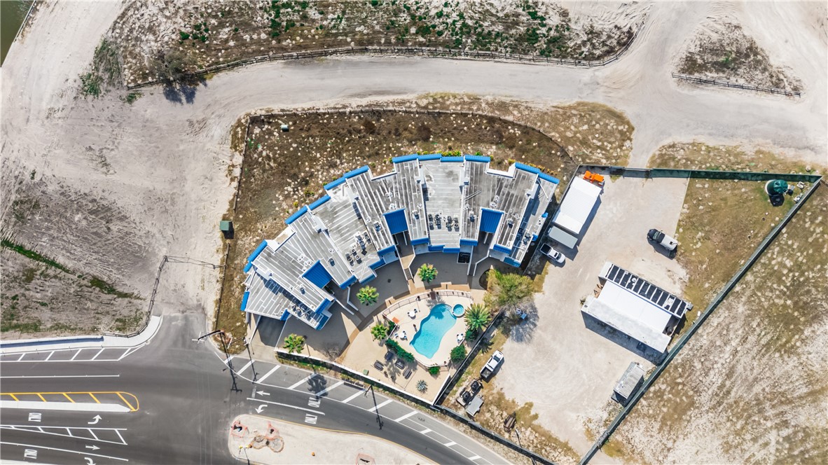 14401 Commodores Dr 101