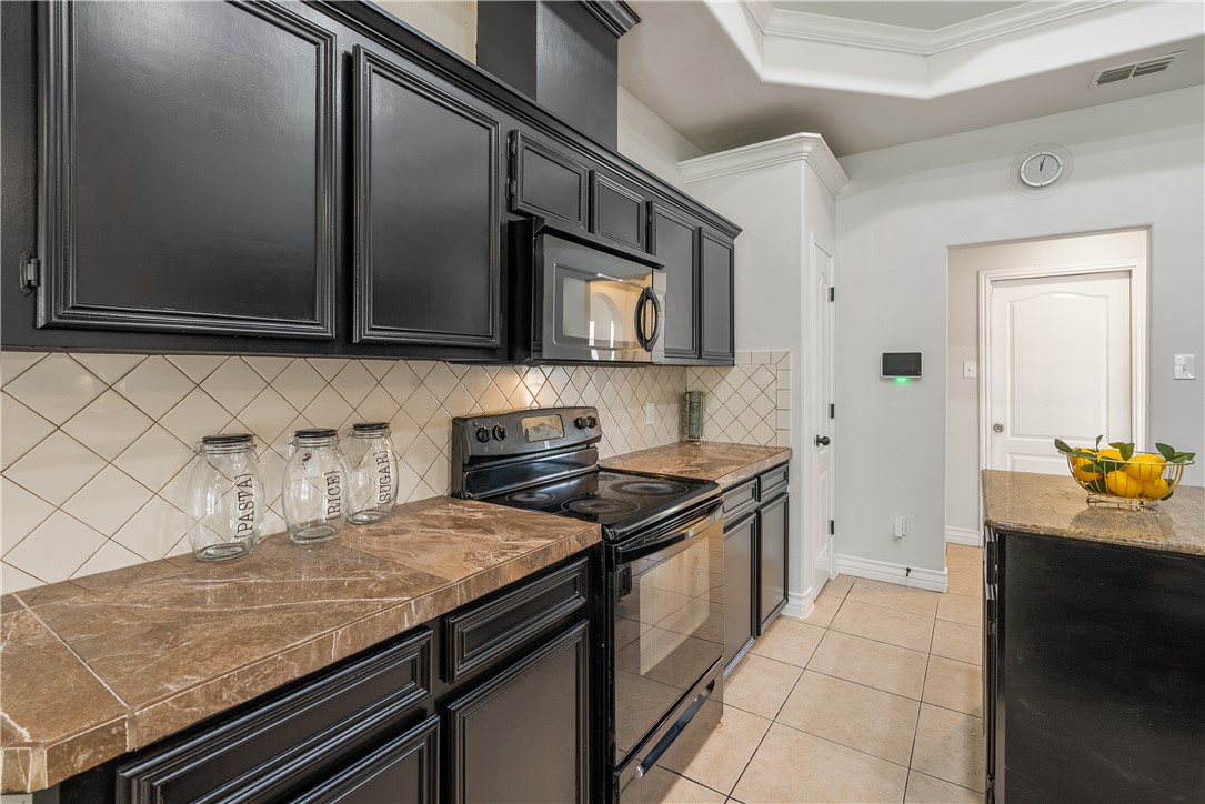 6645 La Bianca Dr