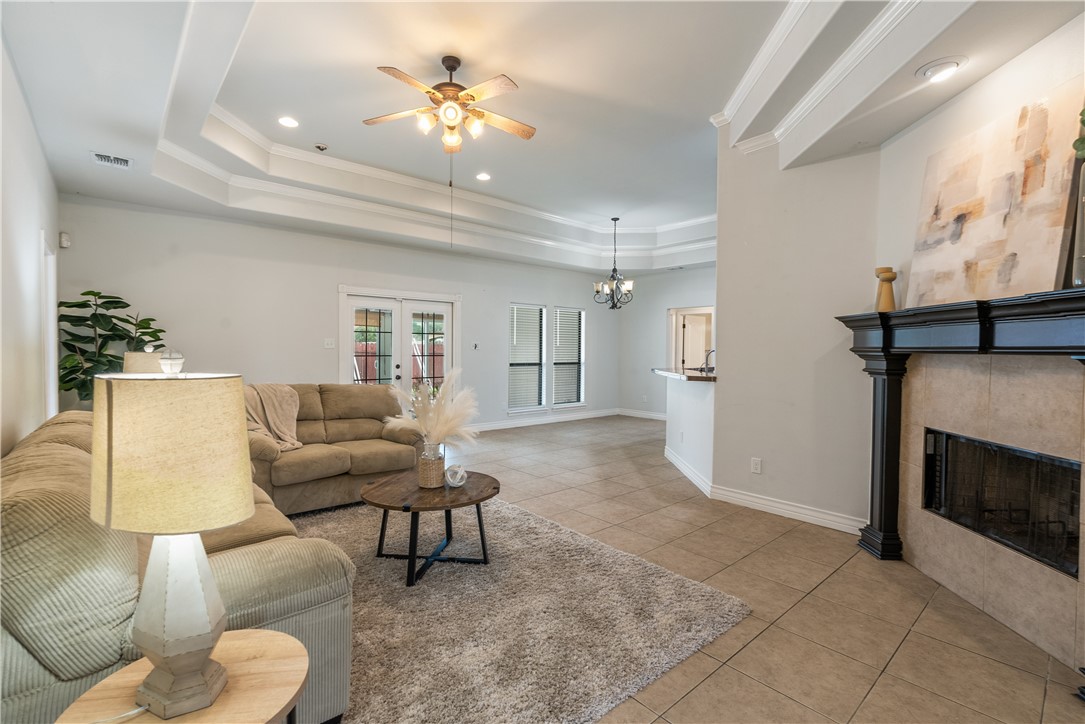 6645 La Bianca Dr
