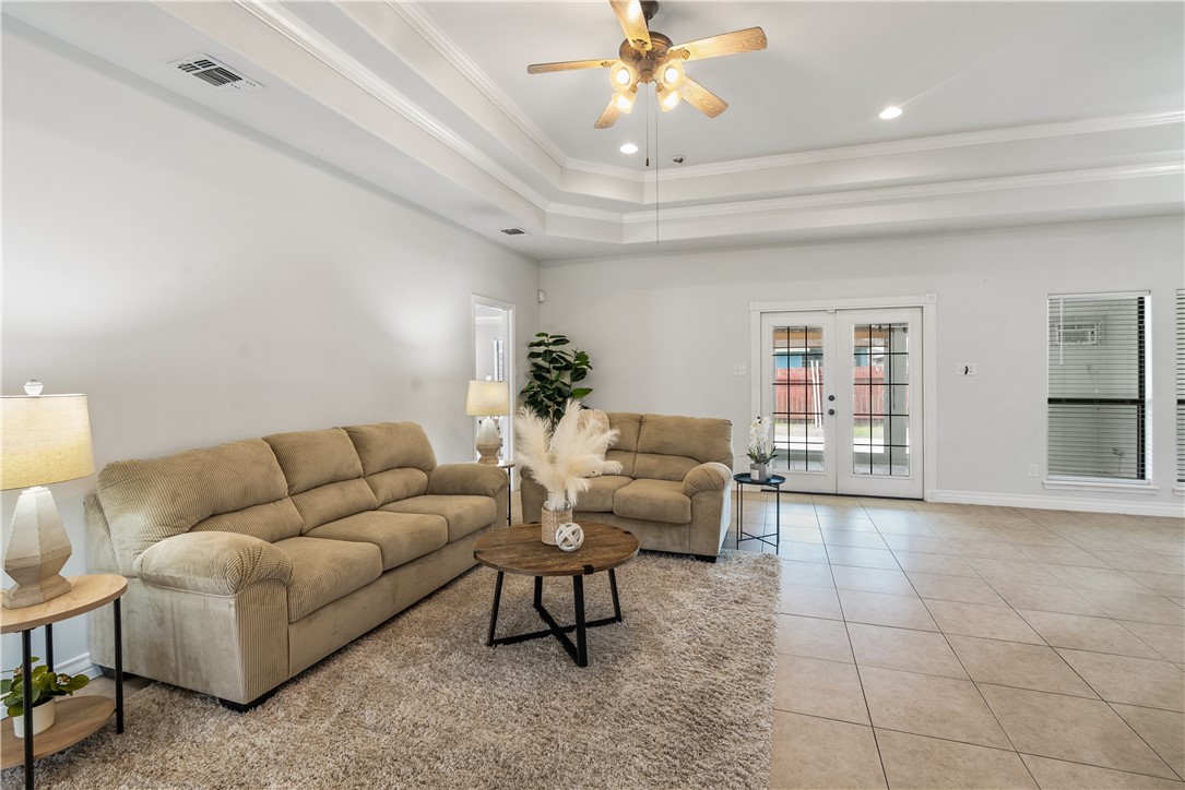 6645 La Bianca Dr