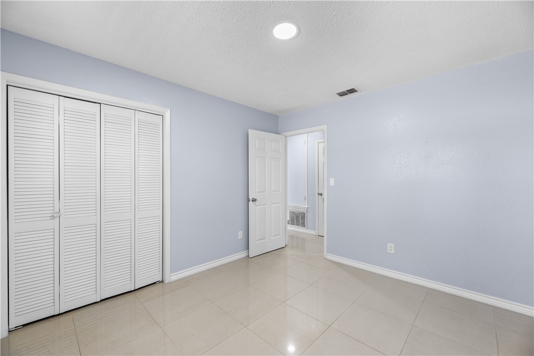 2321 Mesquite Circ