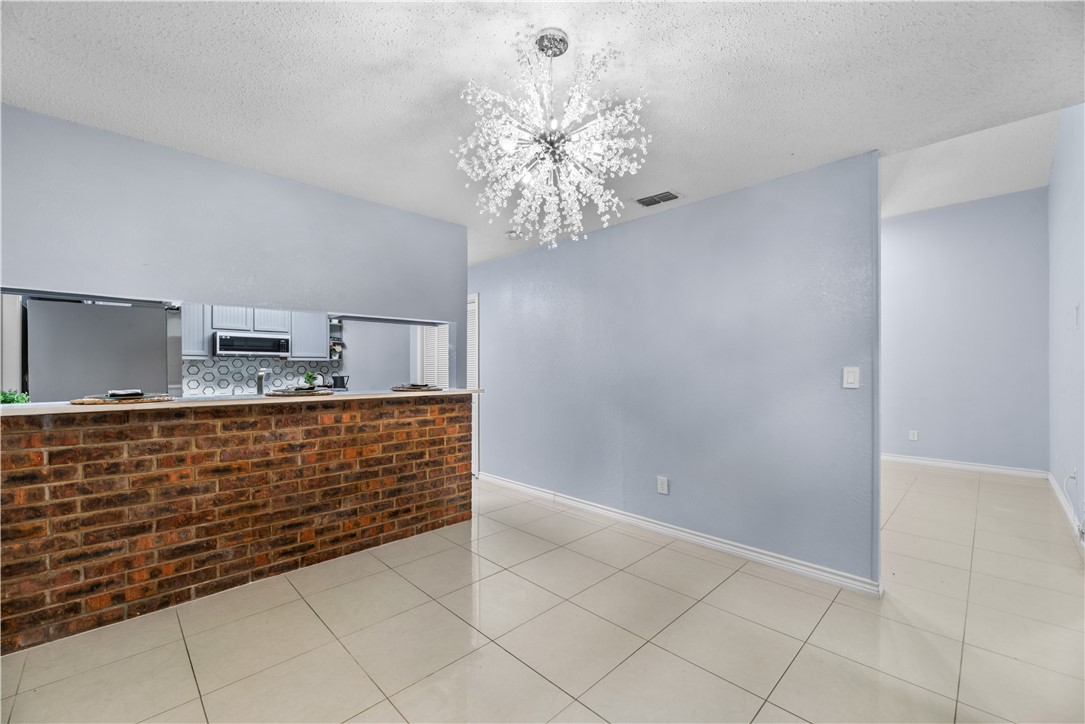 2321 Mesquite Circ