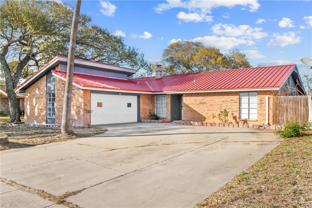2321 Mesquite Circ