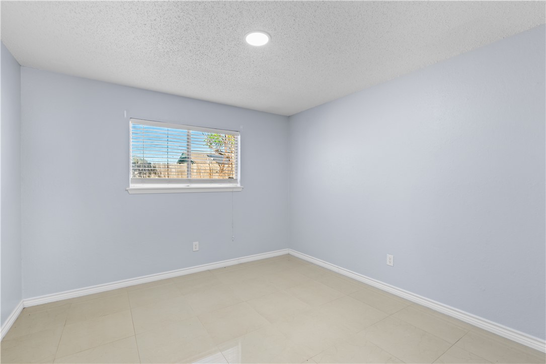 2321 Mesquite Circ