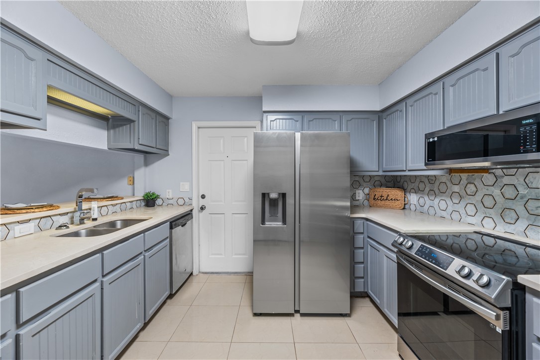 2321 Mesquite Circ