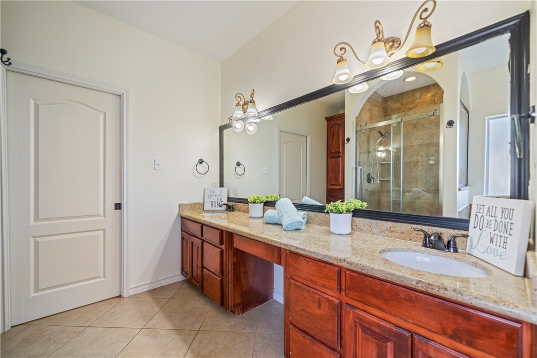 6825 Island Park Ct
