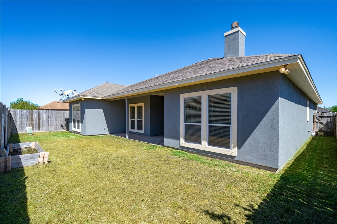 6825 Island Park Ct