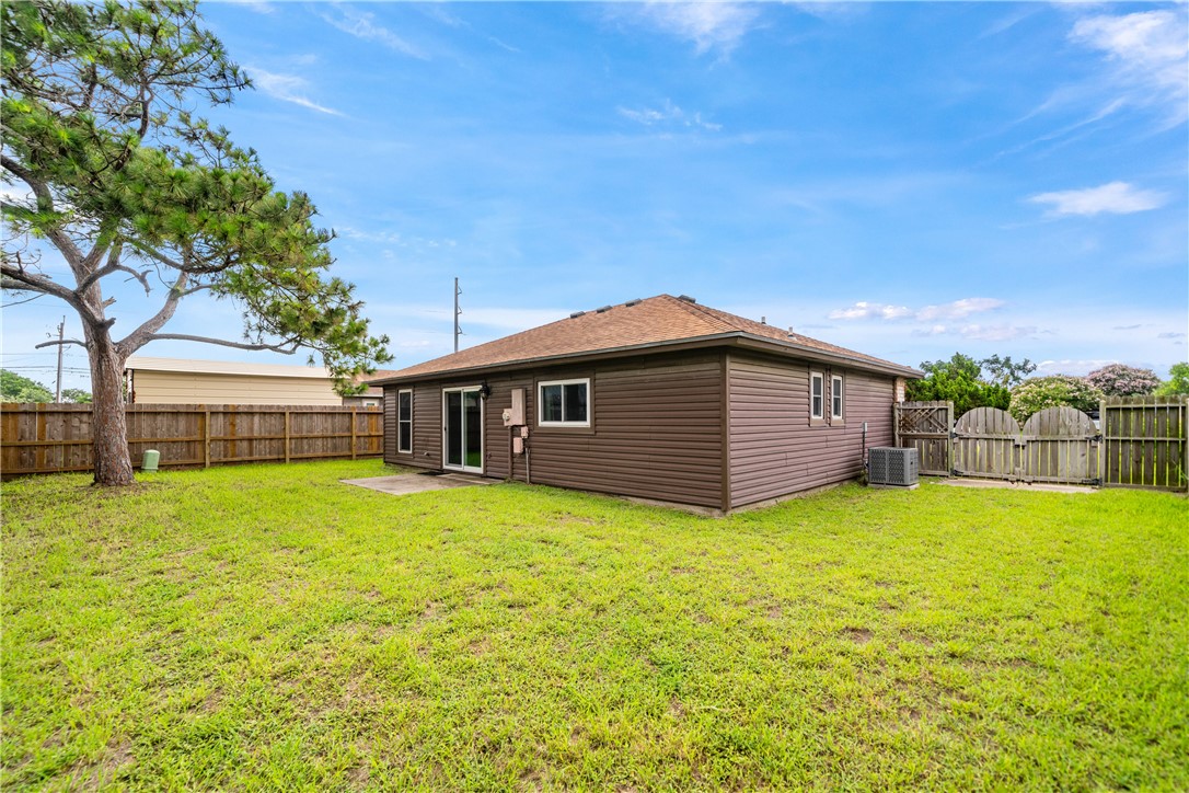 2309 Manitoba Dr