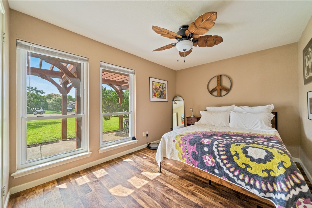 2309 Manitoba Dr