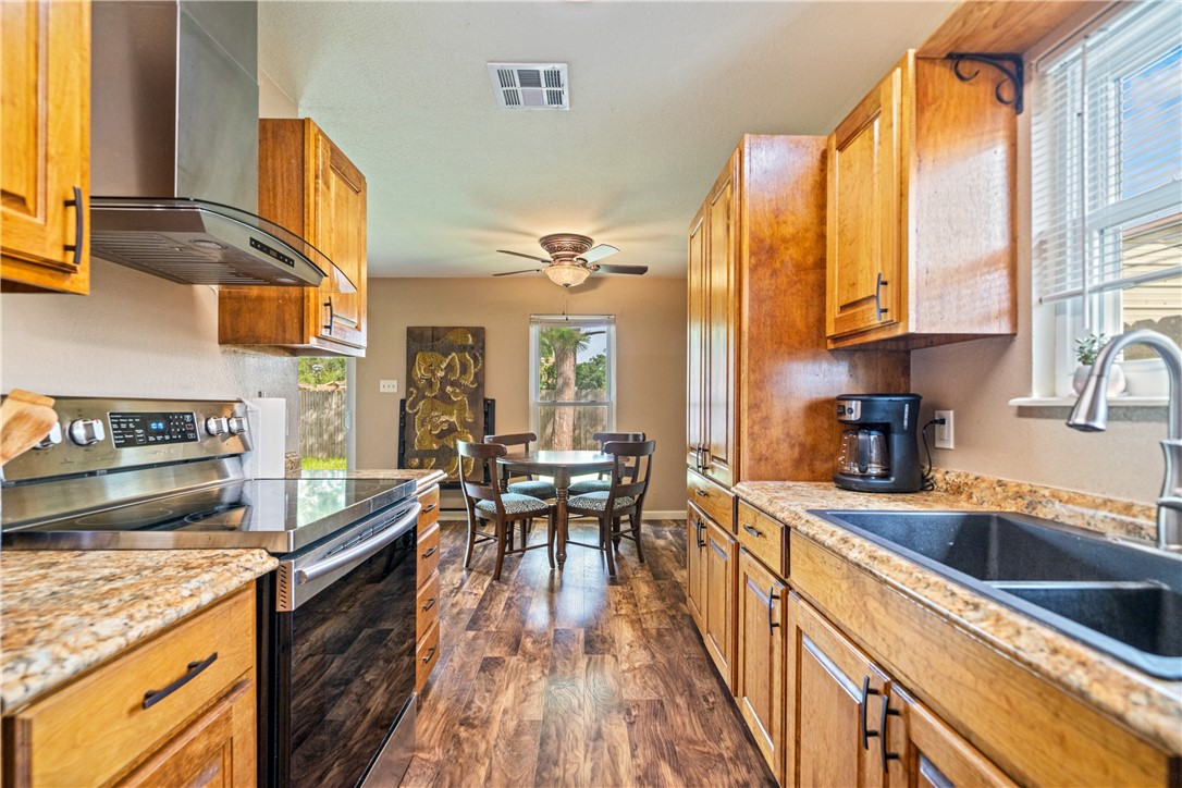 2309 Manitoba Dr