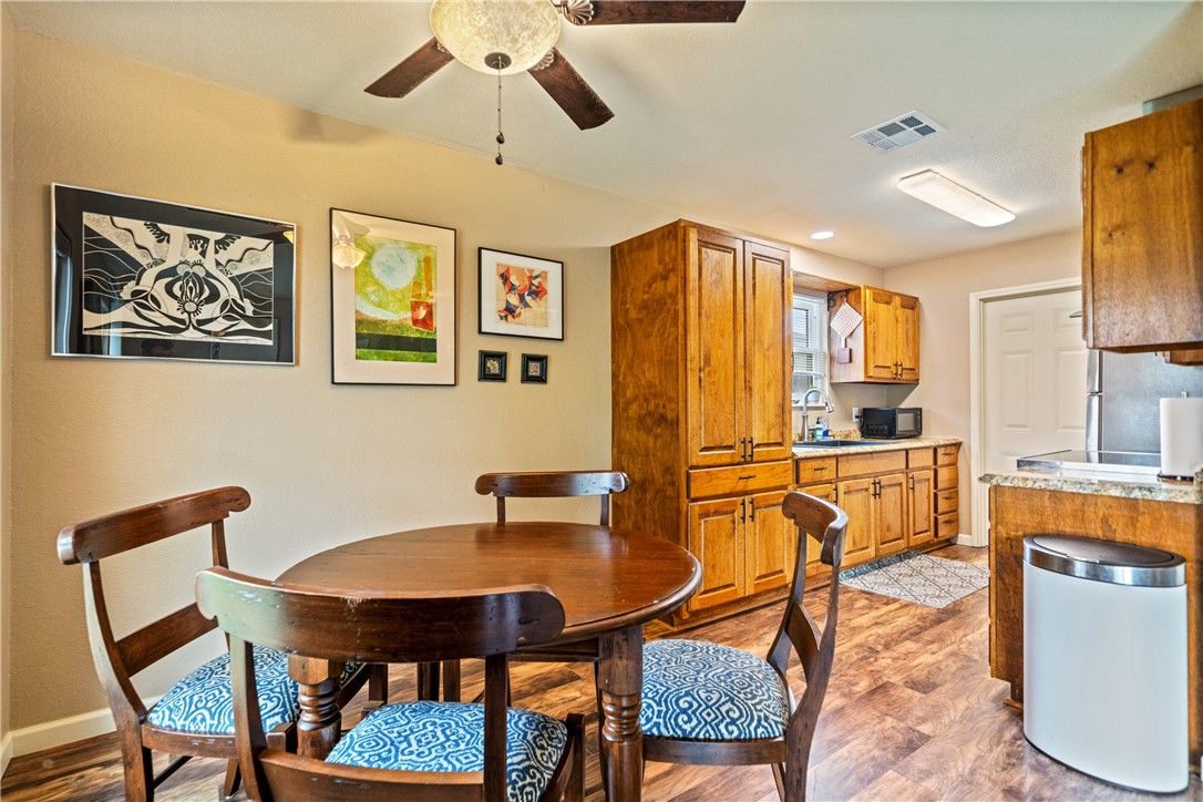 2309 Manitoba Dr