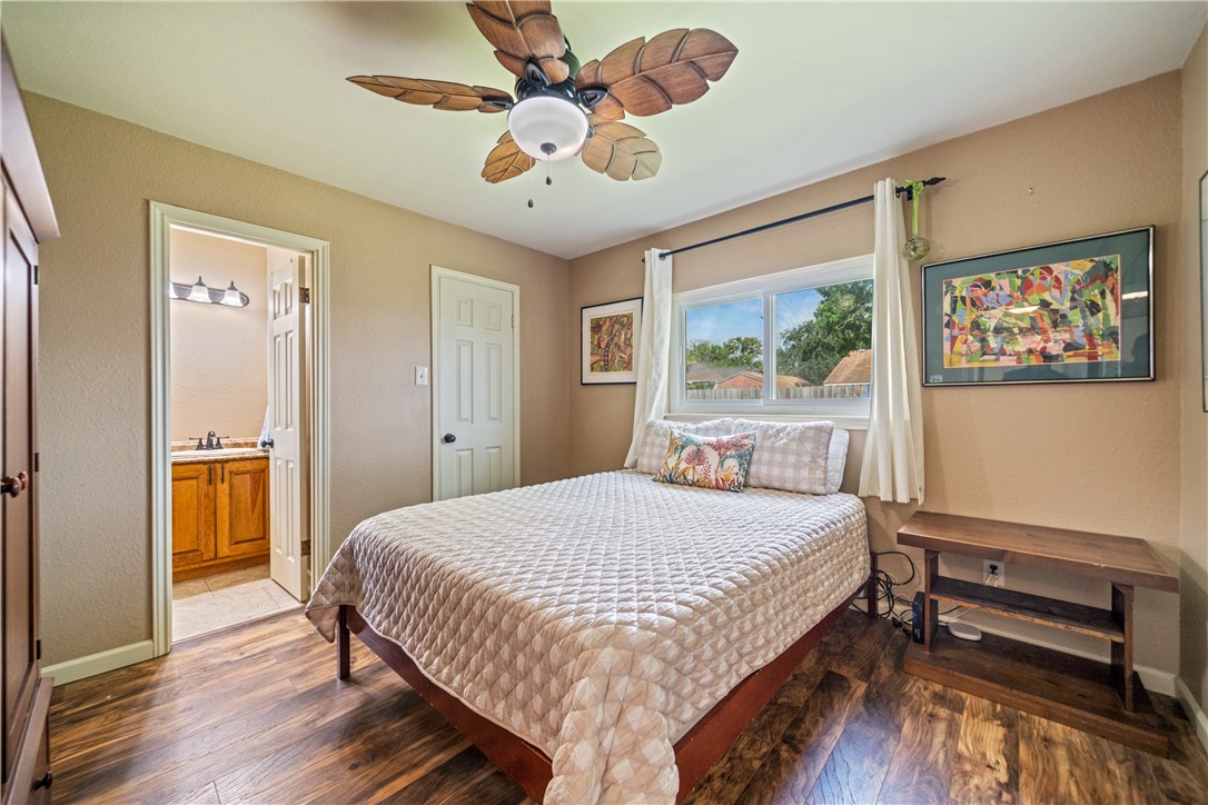 2309 Manitoba Dr