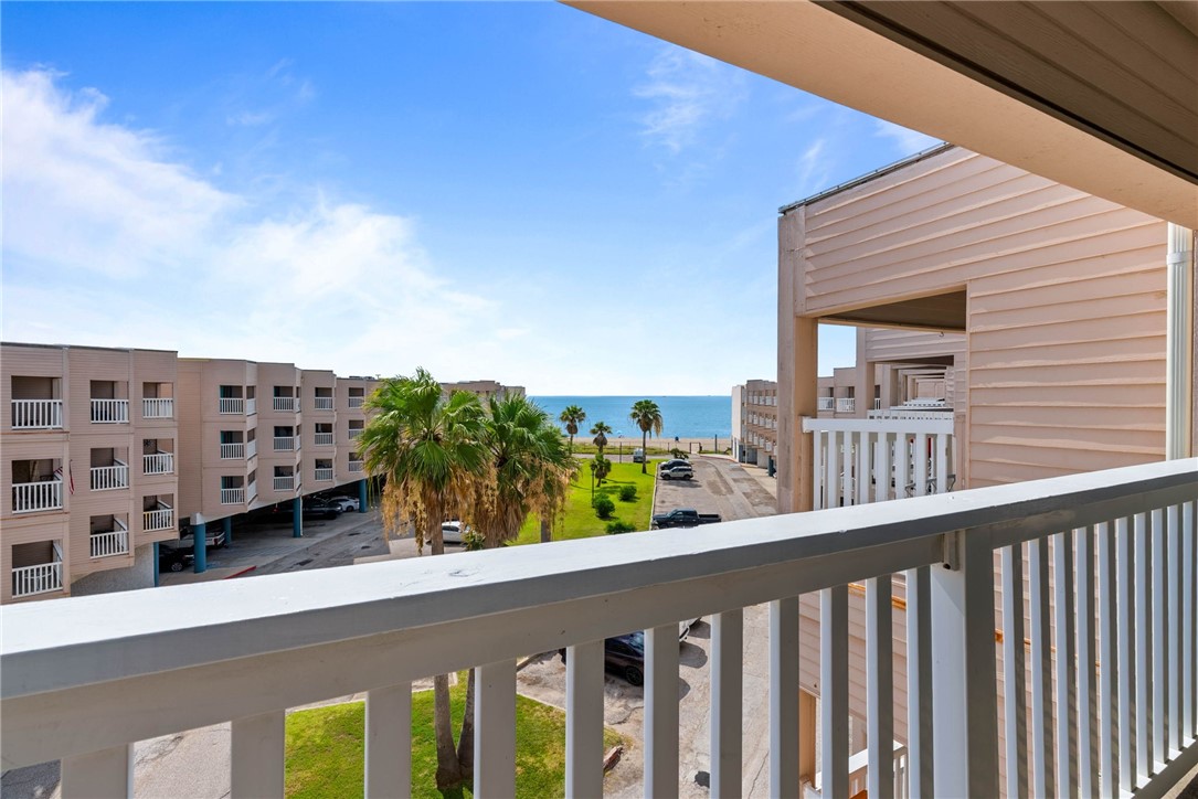 3938 Surfside Blvd 1343