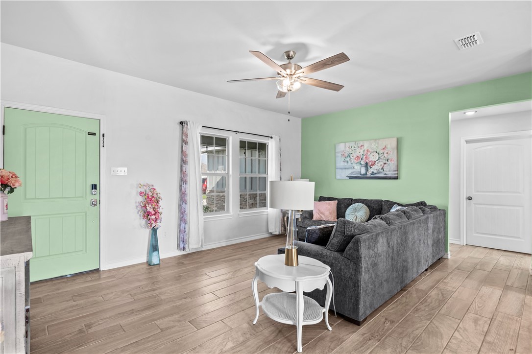 103 Atkinson Dr