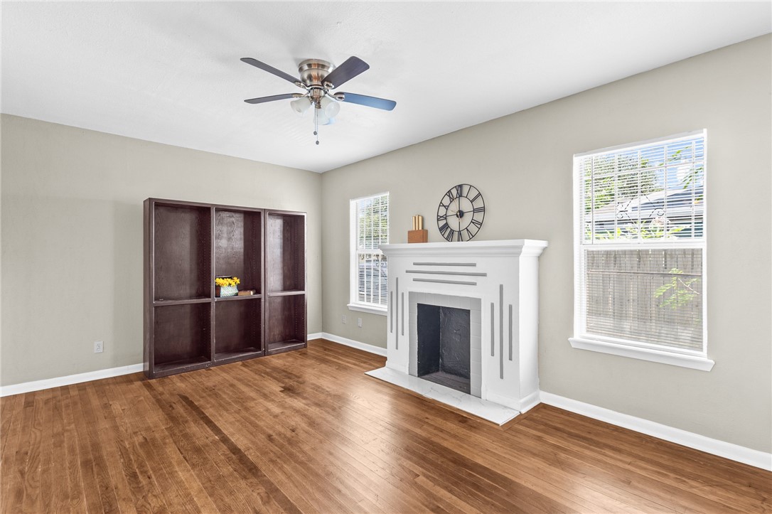 234 Pearse Dr
