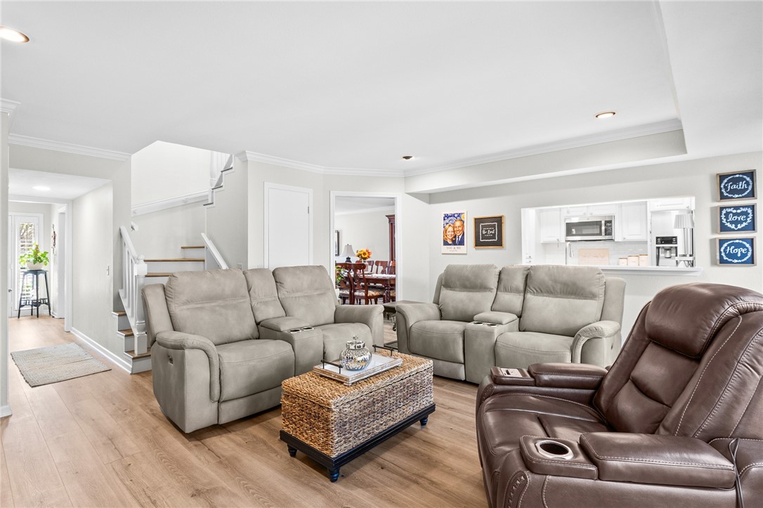 128 Lake Shore Dr 128