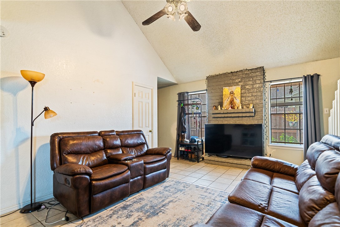 7202 Mansions Dr J2