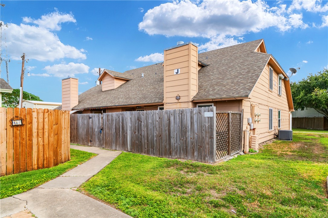 7202 Mansions Dr J2