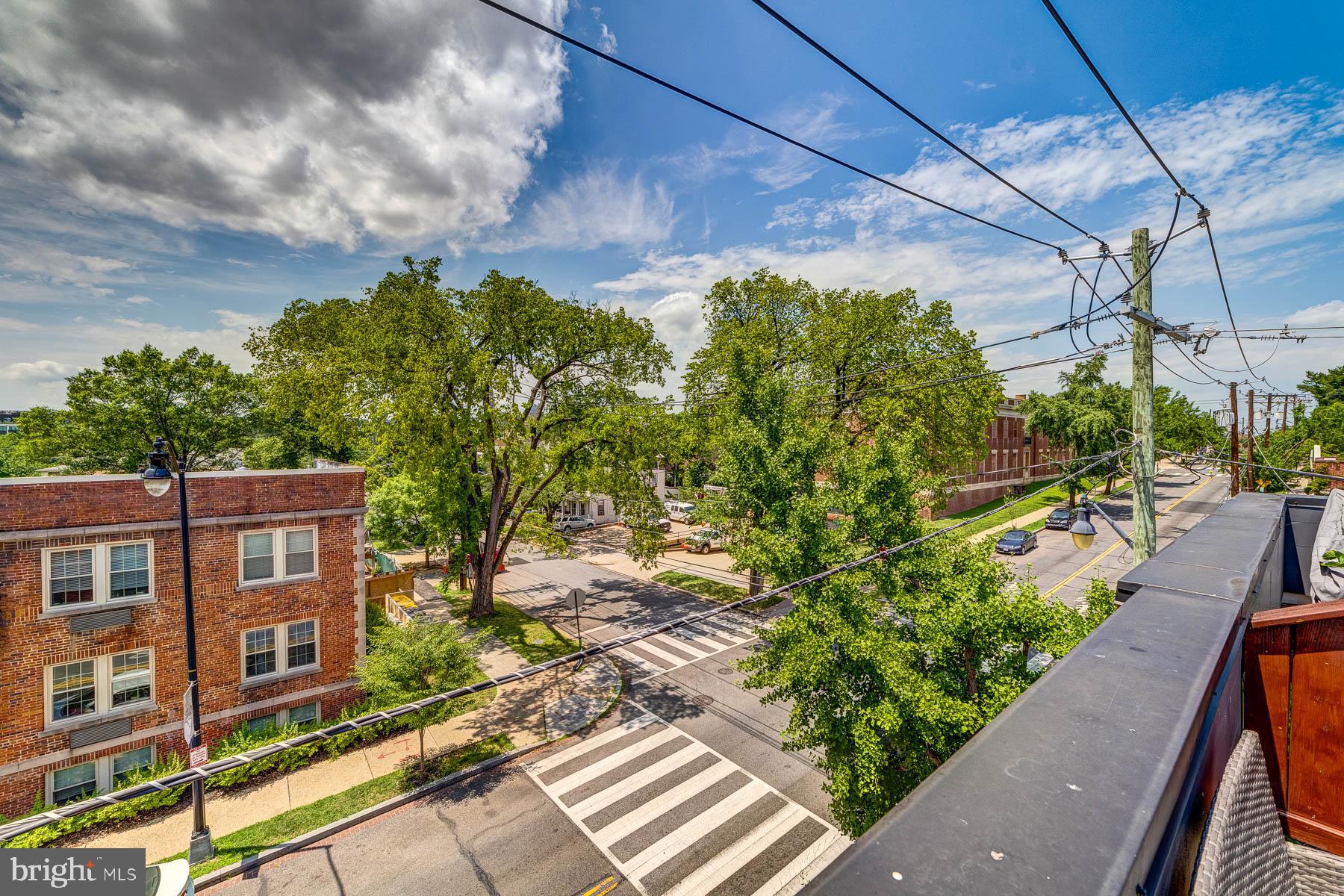 1201 Kearny STREET NE Unit: 202