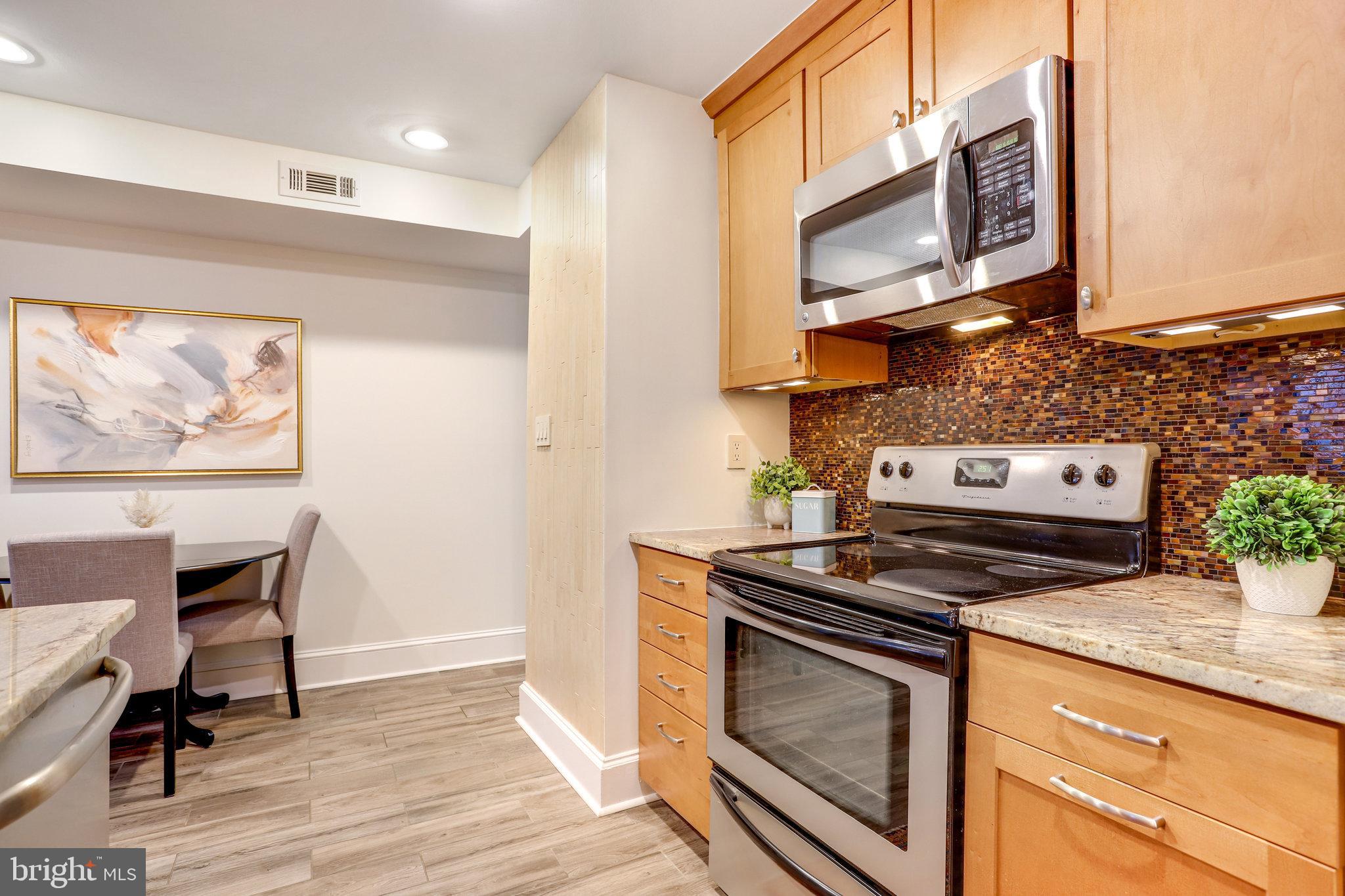 311 6th STREET SE Unit: 1