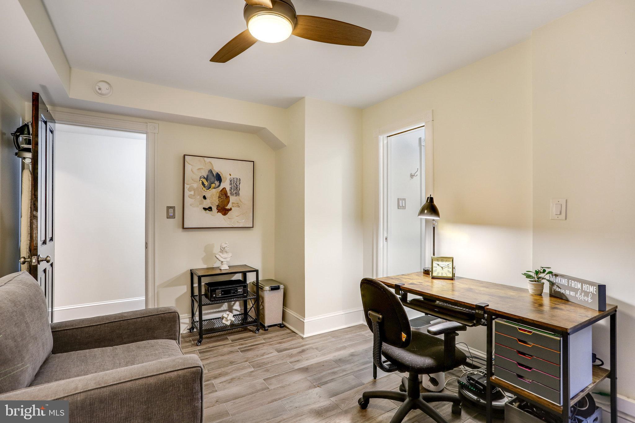 311 6th STREET SE Unit: 1