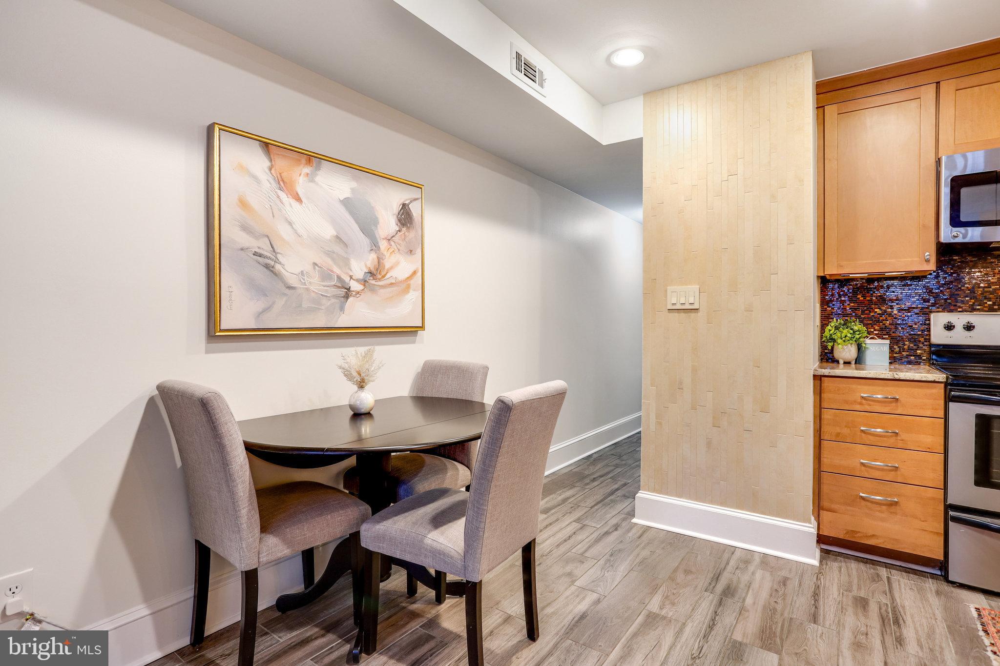 311 6th STREET SE Unit: 1