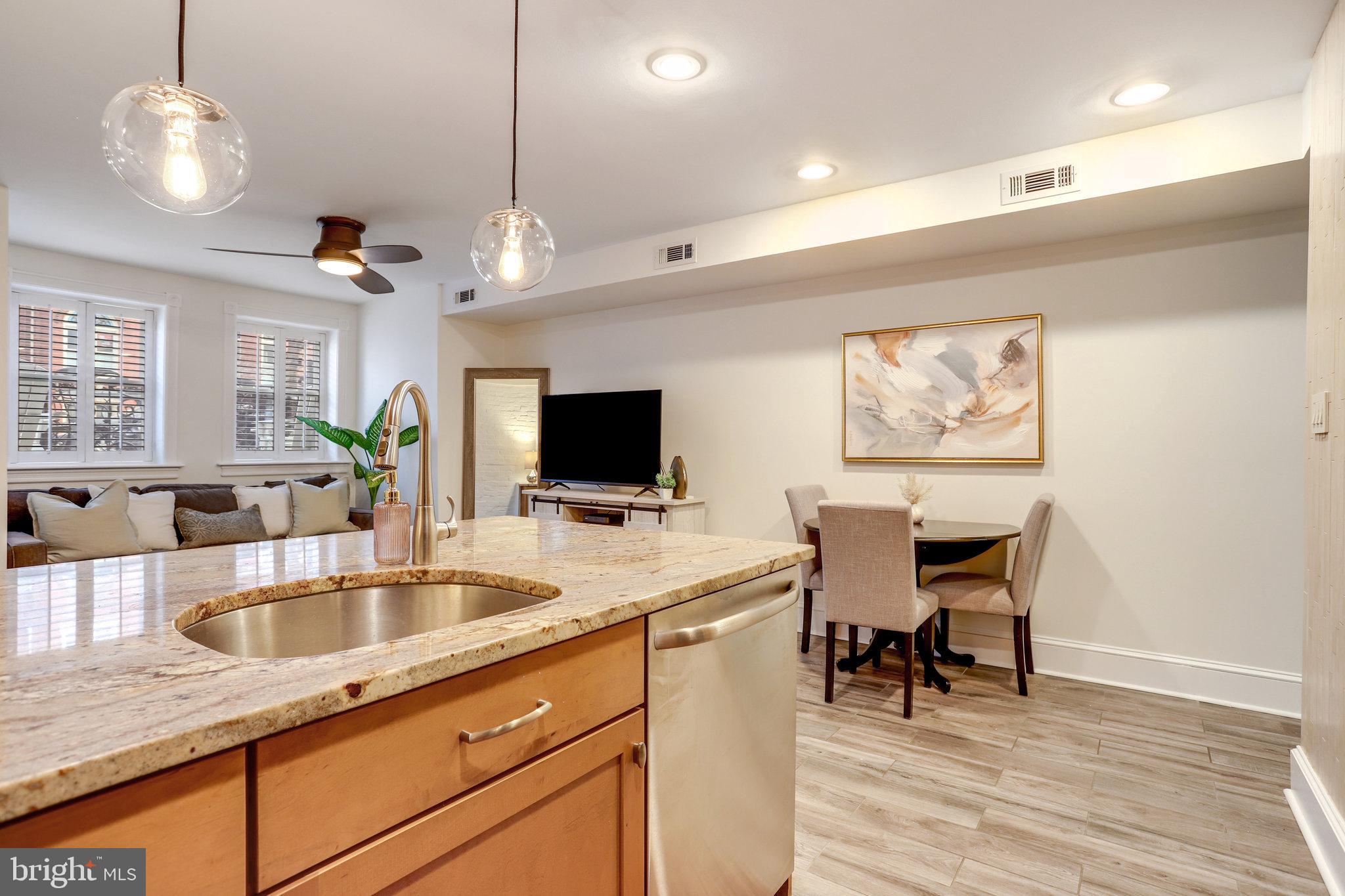 311 6th STREET SE Unit: 1