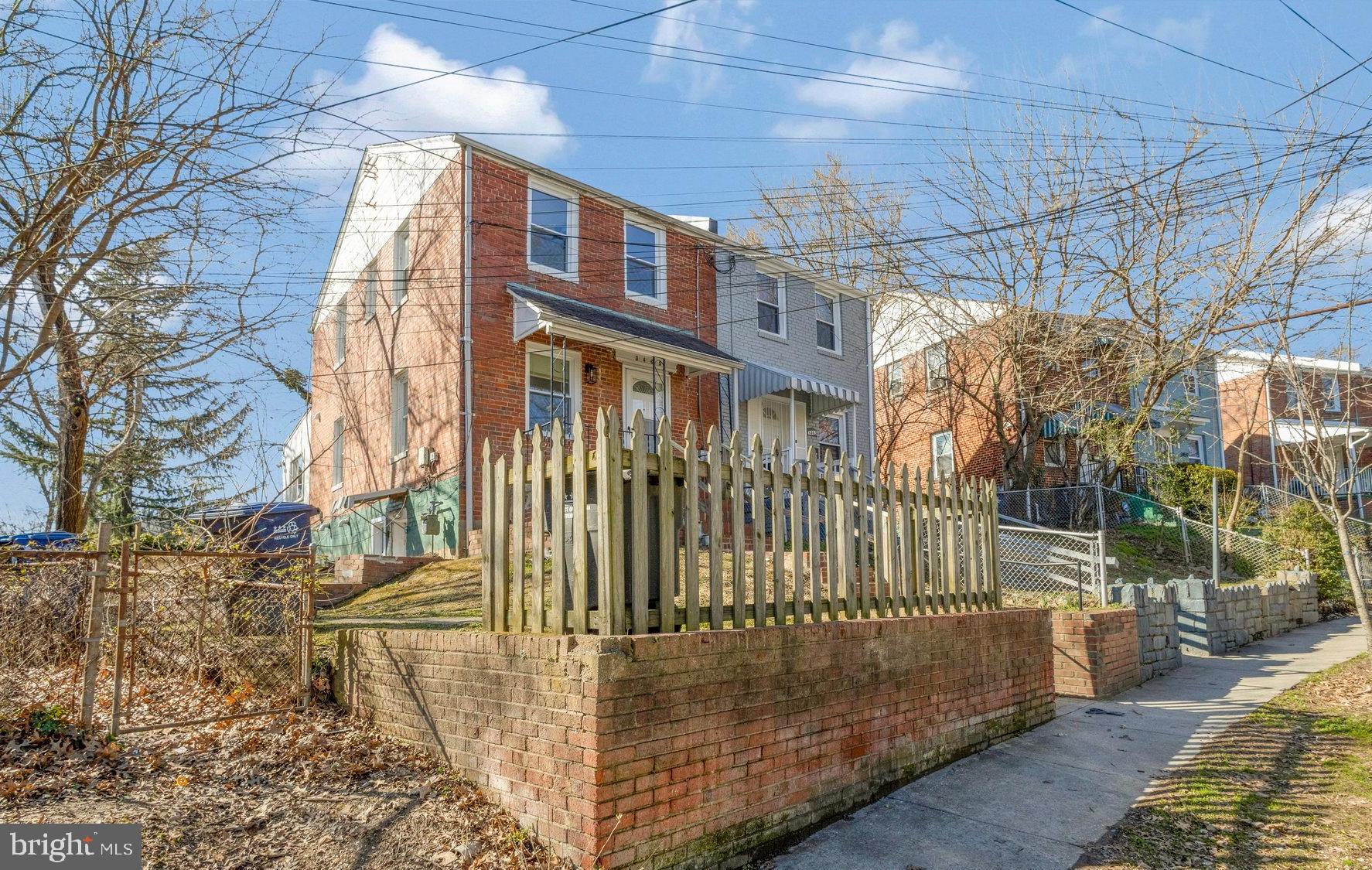 3465 25th Street SE