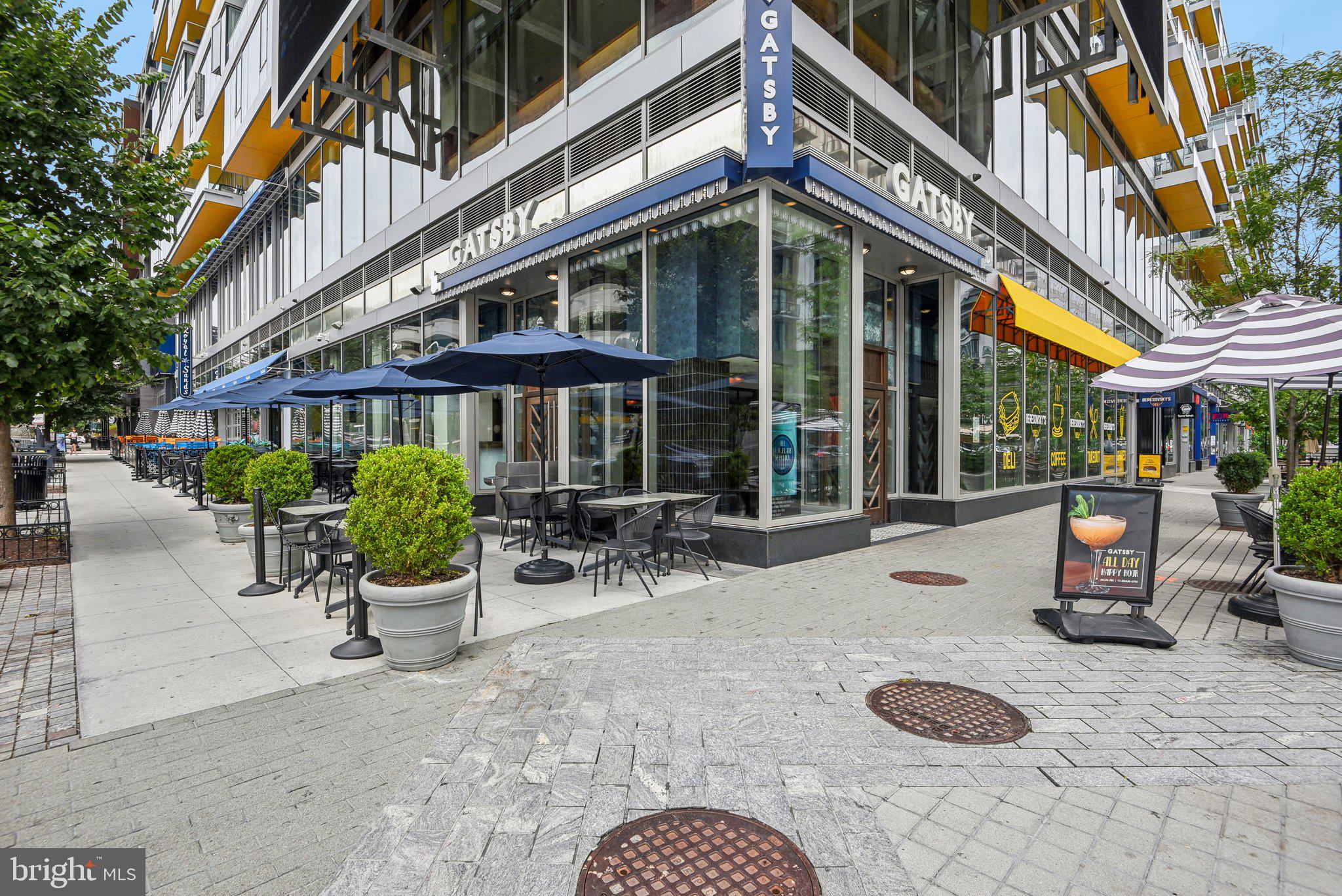 1211 van St SE #401