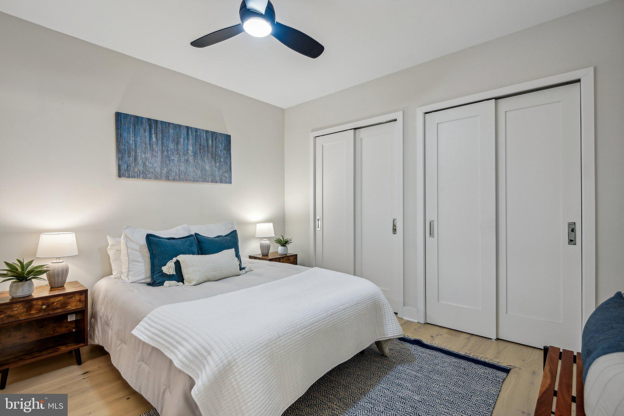1211 van St SE #401
