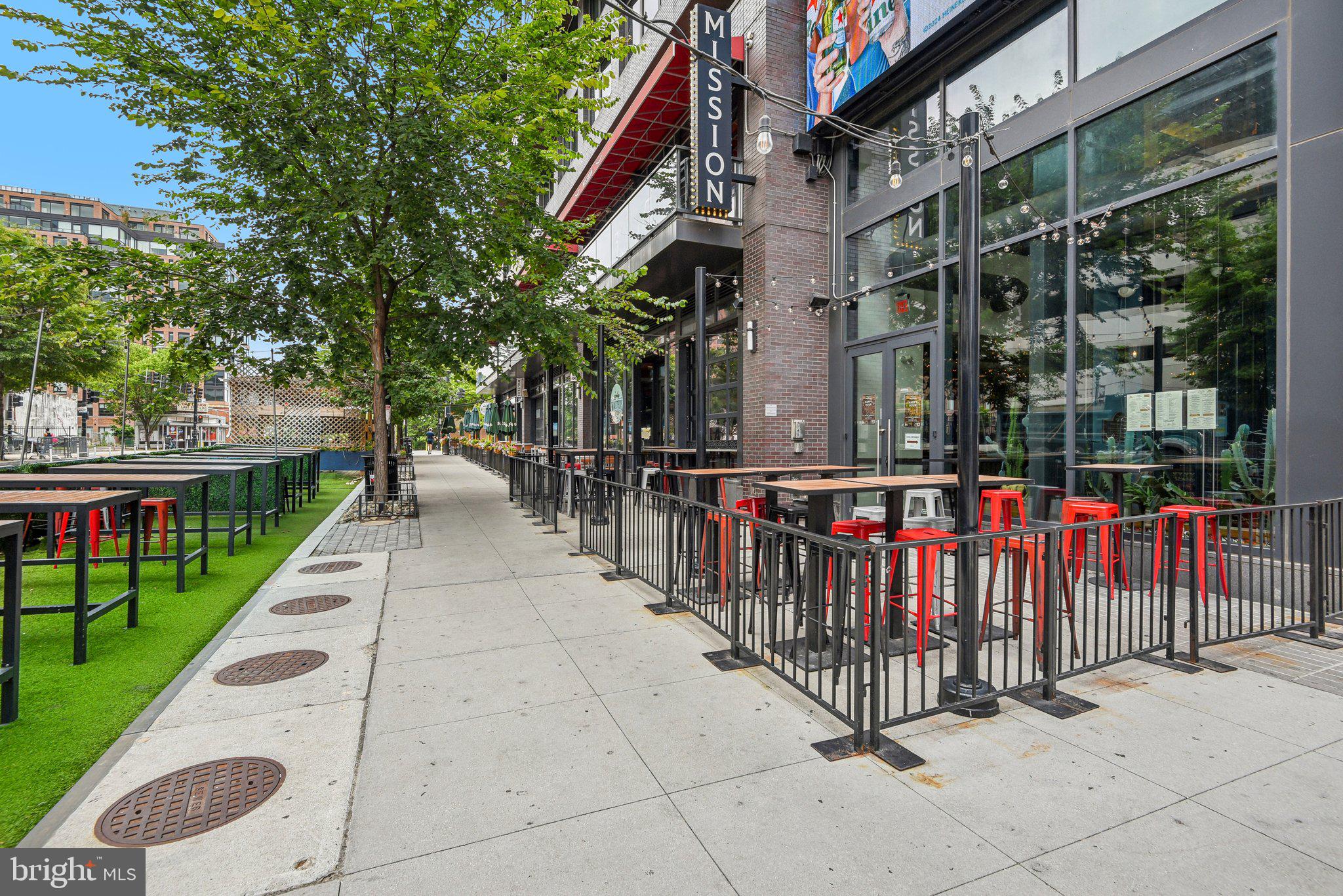 1211 van St SE #401