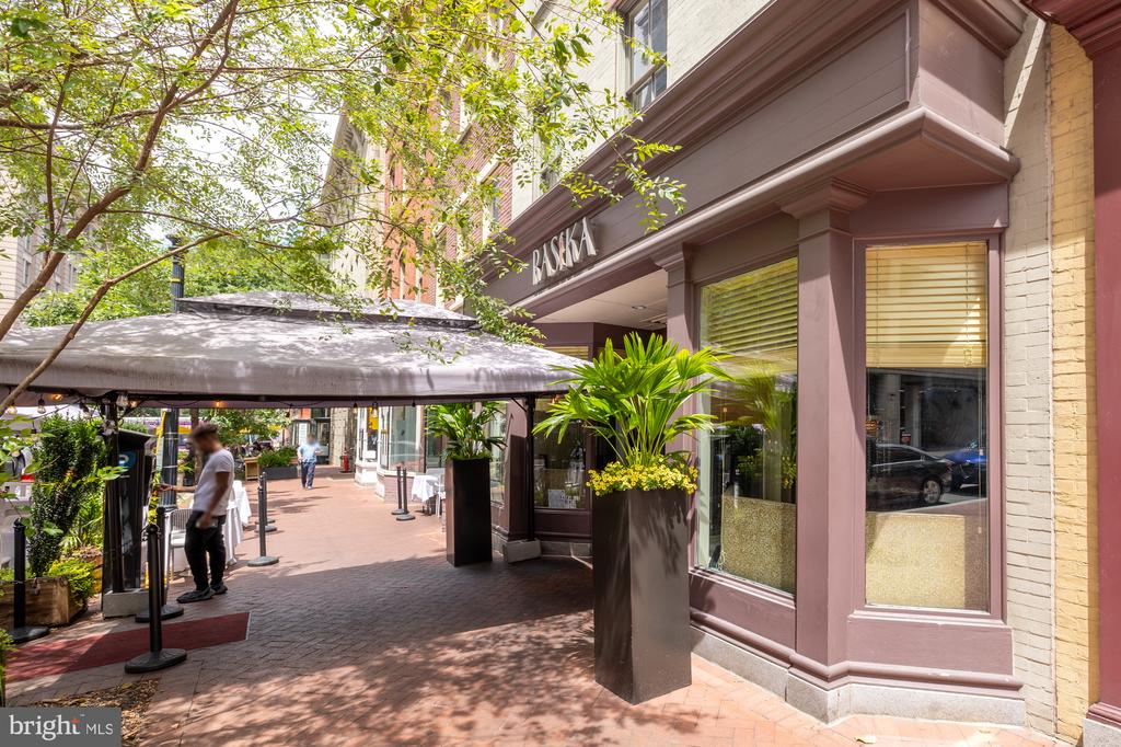 631 D ST NW #726
