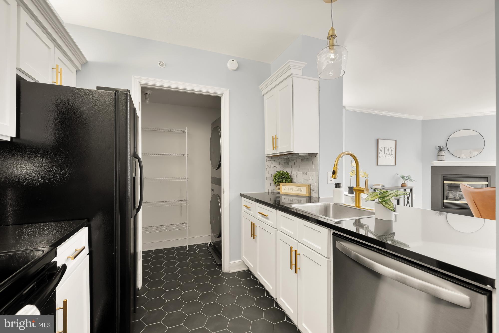 631 D ST NW #726