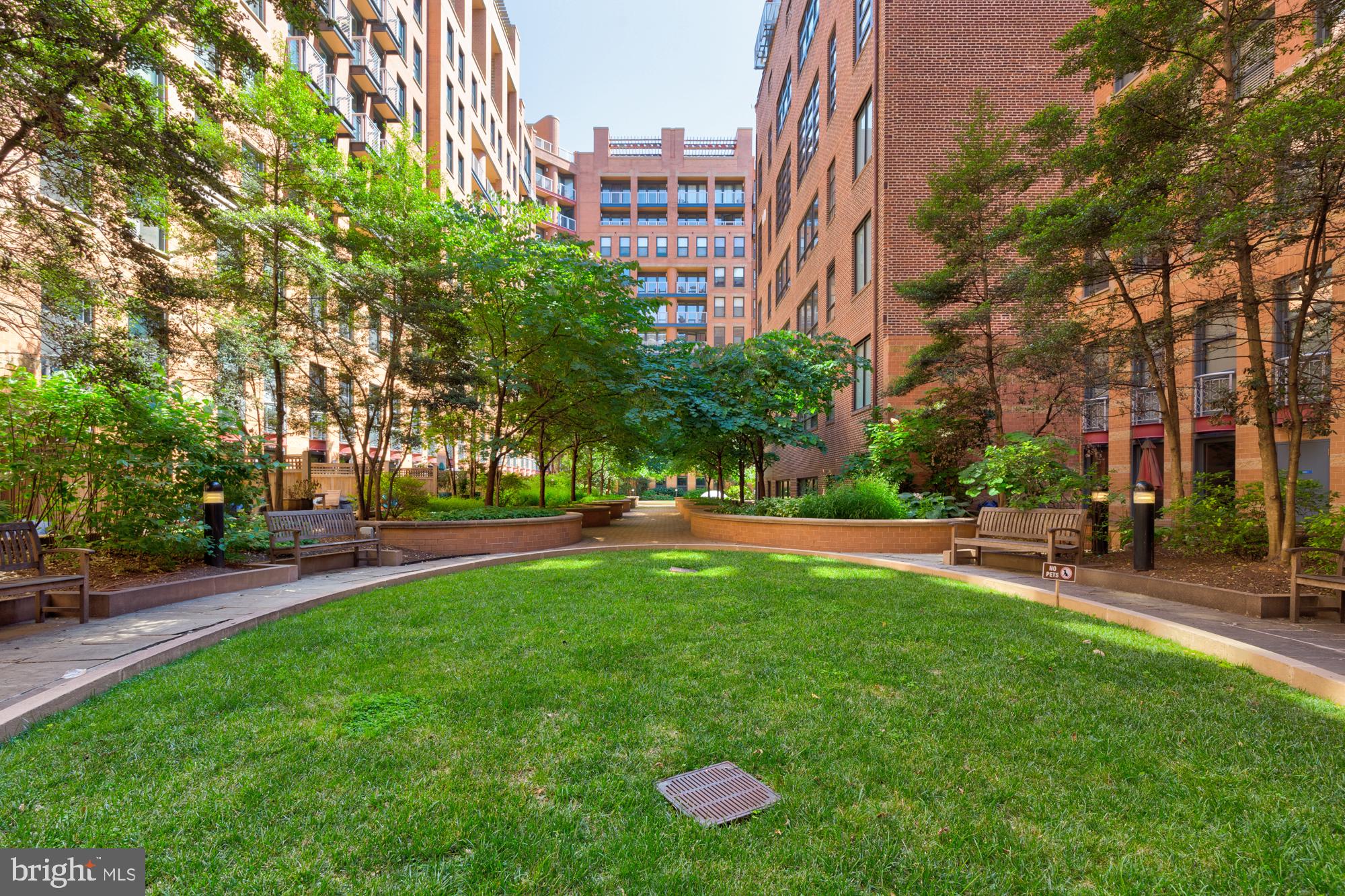 631 D ST NW #726