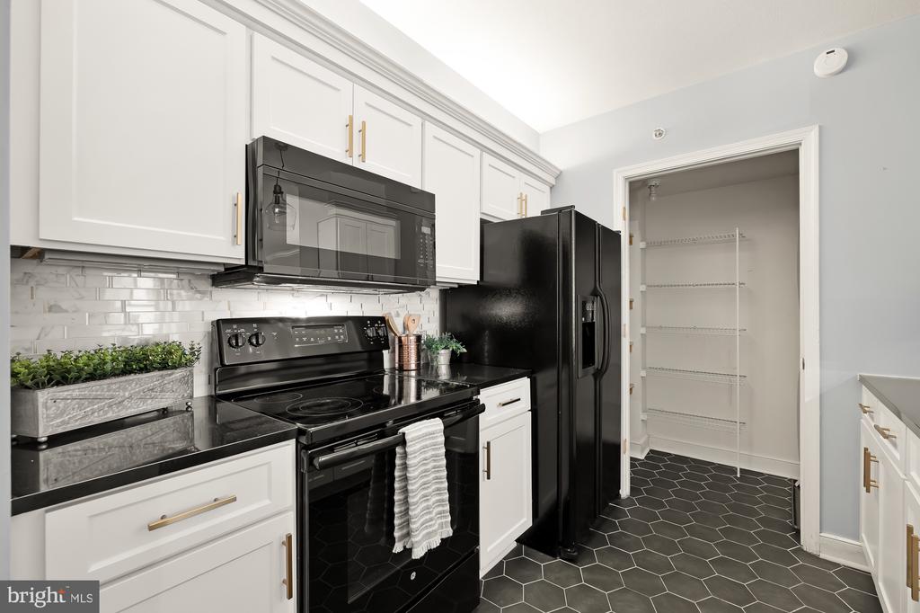 631 D ST NW #726